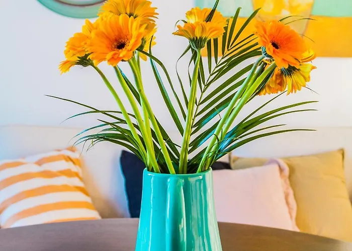 For Two 200m From The 公寓 *